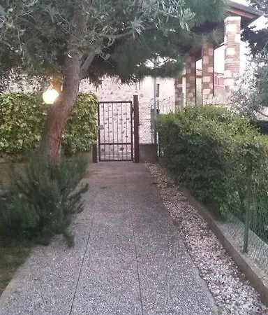 La Casa Di Paola Apartment